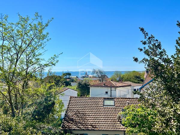 Appartement Royan 4 pièces 85 m2 - VUE MER PONTAILLAC - ROYAN
