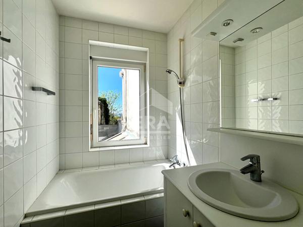 Appartement Royan 4 pièces 85 m2 - VUE MER PONTAILLAC - ROYAN