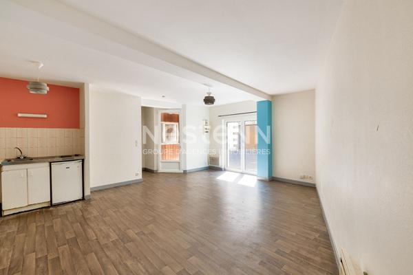 APPARTEMENT T2 SAINT BRIEUC QUARTIER ROBIEN AVEC STATIONNEMENT