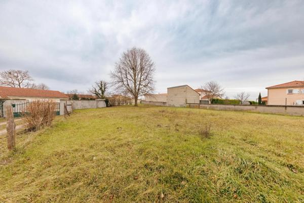 Terrain à vendre 569m² Chambaron sur Morge (63200)