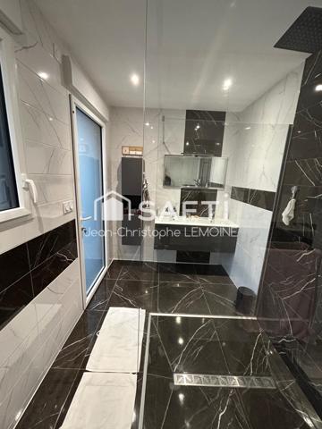 Maison d’architecte, 4 chambres 156 m2 et  dépendances