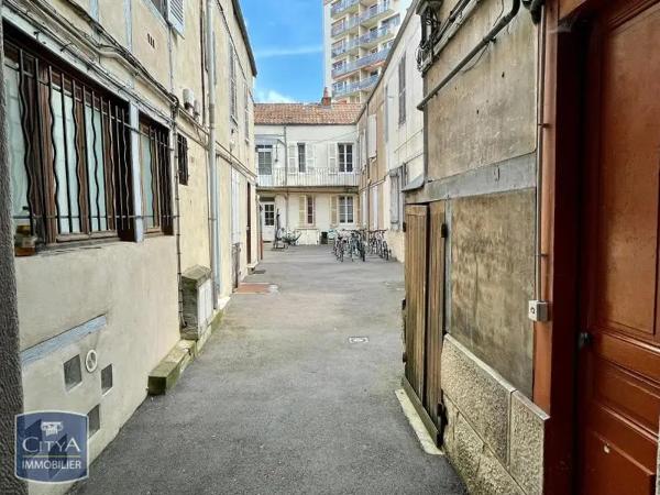Appartement à louer 2 pièces 42.74m² Dijon (21000)