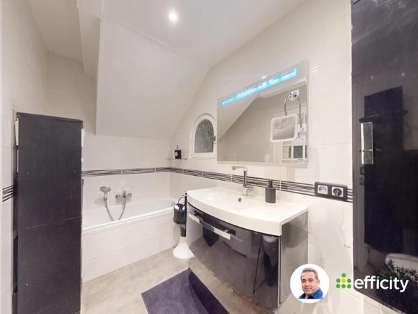 Maison 5 pièces - 175 m² Exclusivité efficity