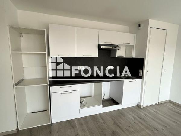 Location Appartement 3 pièces 62.81 m² - RESIDENCE LES MUSCARIS 96 RUE ANATOLE FRANCE Clermont-ferrand 63000