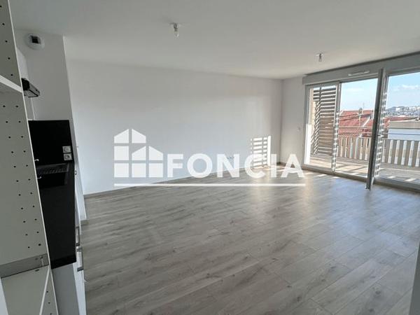 Location Appartement 3 pièces 62.81 m² - RESIDENCE LES MUSCARIS 96 RUE ANATOLE FRANCE Clermont-ferrand 63000