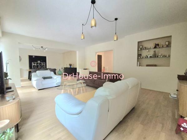 Appartement à vendre 7 pièces de 165 m²