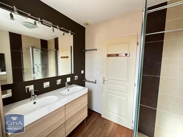 Maison à louer 5 pièces 104.06m² Vonnas (01540)
