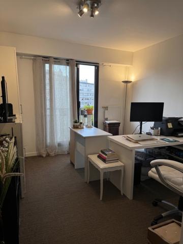 Duplex familial et rooftop avec vue dégagée - Suresnes (92)