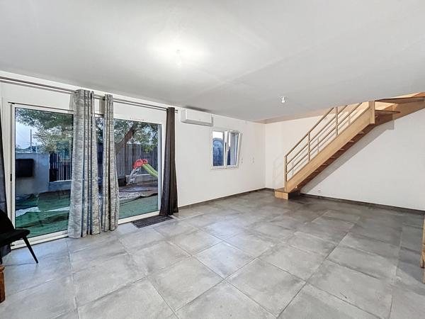 Maison à vendre 5 piècesde 90m² MONTELIMAR (26)