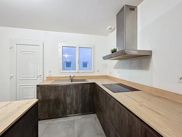 Maison à vendre 5 piècesde 90m² MONTELIMAR (26)