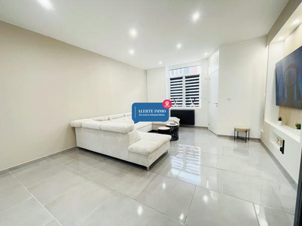 Maison de 121 m2 entièrement rénovée comprenant 3ch jardin et terrasse