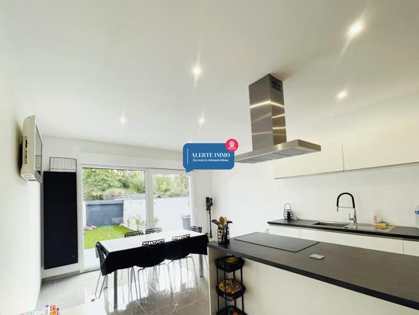 Maison de 121 m2 entièrement rénovée comprenant 3ch jardin et terrasse