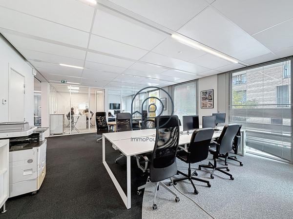 EURATECHNOLOGIES Bureaux de 440 m2 divisible en 2 lots à vendre RARE SUR LE SECTEUR