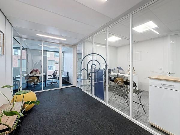EURATECHNOLOGIES Bureaux de 440 m2 divisible en 2 lots à vendre RARE SUR LE SECTEUR