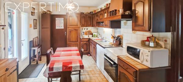 Saint-Pierre-de-Frugie (24450) Viager Occupé (H/F) 86 et 80 ans. Rente 359 € sur 180 mois Bouquet 29500 € - Maison de Plain-Pied 94 m²