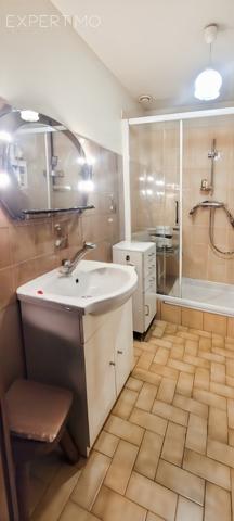 Saint-Pierre-de-Frugie (24450) Viager Occupé (H/F) 86 et 80 ans. Rente 359 € sur 180 mois Bouquet 29500 € - Maison de Plain-Pied 94 m²