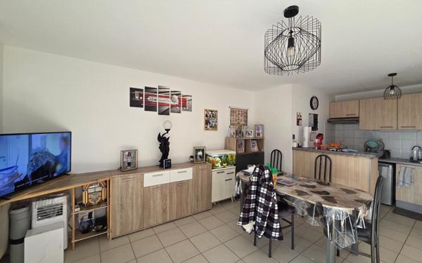 Appartement à vendre    2 pièces • 47 m2 Saint-Laurent-de-la-Salanque