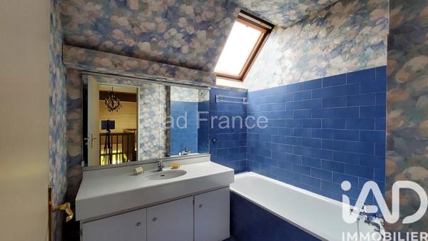 Maison à vendre 9 pièces 214,02 m² Chavenay