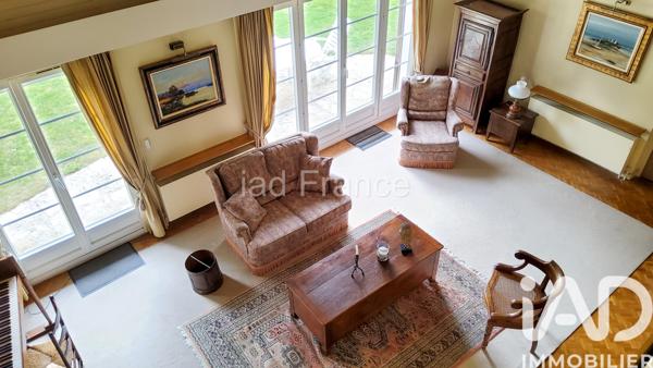 Maison à vendre 9 pièces 214,02 m² Chavenay