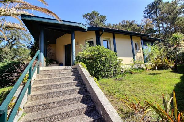 Maison d'architecte au calme absolue