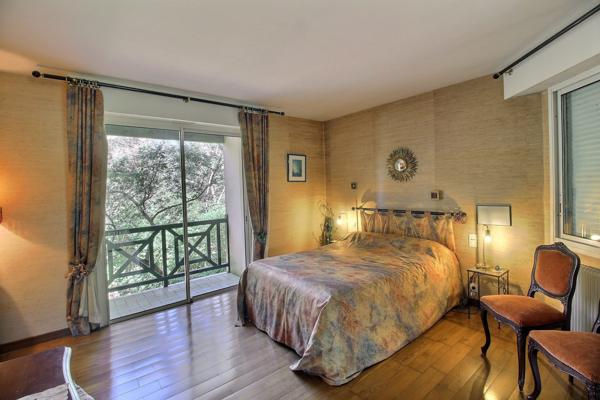 Maison d'architecte au calme absolue
