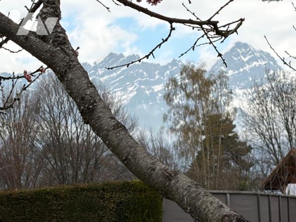 EXCLUSIVITE - VENTHON - CENTRE VILLAGE - VIABILISATION FACILE - VUE MONTAGNE - EXPOSITION SUD-OUEST