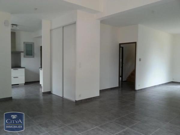 Maison à louer 5 pièces 140.86m²