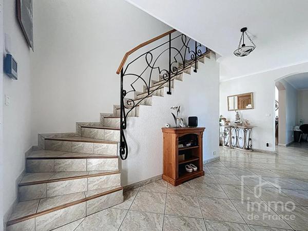 Maison à vendre à Ornex (01210)