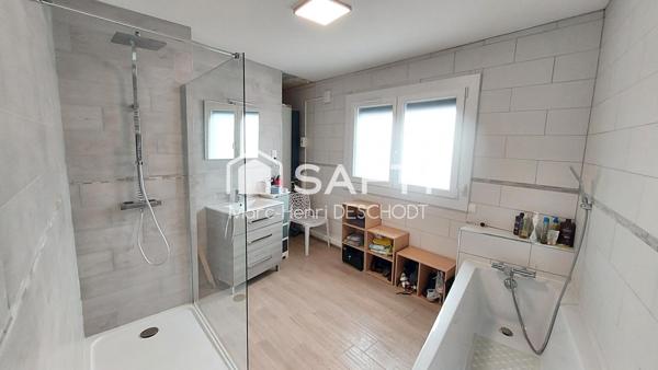 Maison 6 pièces 121m²