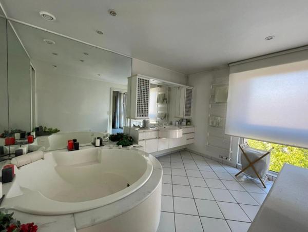 Appartement d’Exception à Deux Pas du Parc des Contades – 5 pièces STRASBOURG (67)