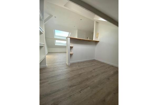 A LOUER : T1 à LILLE • Quai du Wault - LILLE • 637 € CC • Réf. 181-004