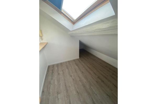A LOUER : T1 à LILLE • Quai du Wault - LILLE • 637 € CC • Réf. 181-004