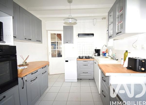 Maison à vendre 5 pièces 74 m² Saint-Pierre-d'Oléron