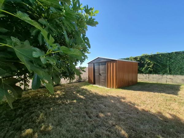 Maison familiale 5 pièces avec jardin clos – Lussant 17430