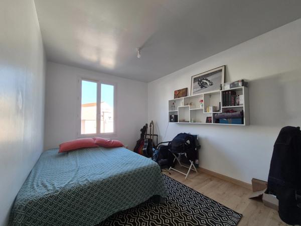 Maison familiale 5 pièces avec jardin clos – Lussant 17430