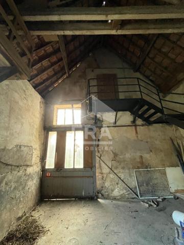 Maison Mamers 5 pièce(s) 209m2 A RENOVER