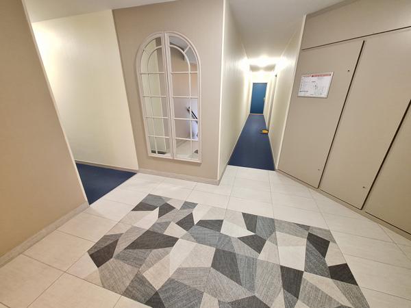 Beauvais (60000) ** LE VICTOR HUGO **