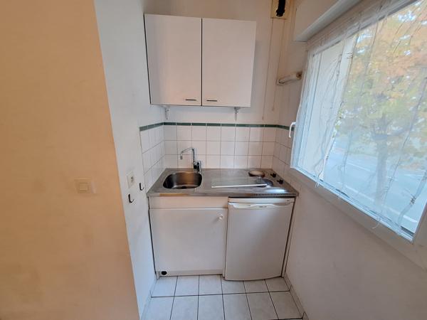 Beauvais (60000) ** LE VICTOR HUGO **