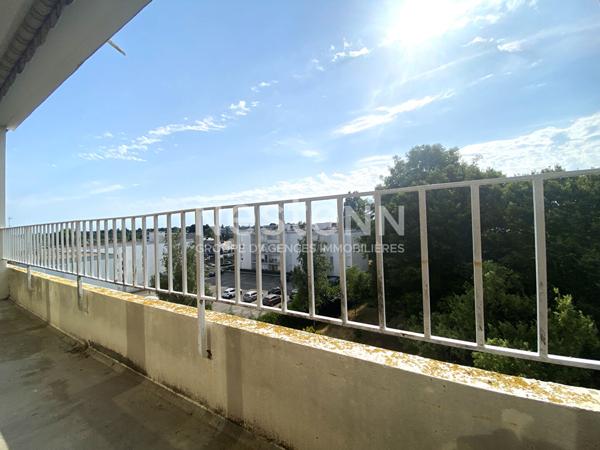 A vendre appartement à Vannes 2 pièces à rénover secteur Trussac