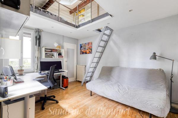 Courbevoie Becon - Maison familiale 4 chambres - jardin - parking