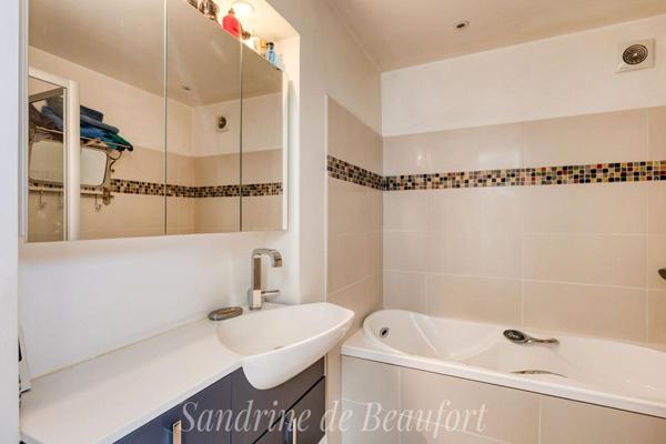 Courbevoie Becon - Maison familiale 4 chambres - jardin - parking