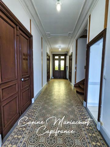 MAISON DE MAITRE AVEC PISCINE à 25 minutes de Niort- 5 CHAMBRES - TERRAIN CLOS DE 1203 M2
