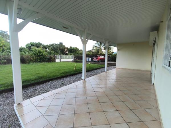 Belle villa T4 avec suite parentale, terrasse et abri voiture