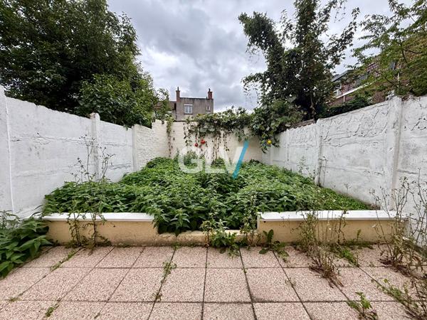 Immeuble de 4 lots à Lille Fives. , Lille