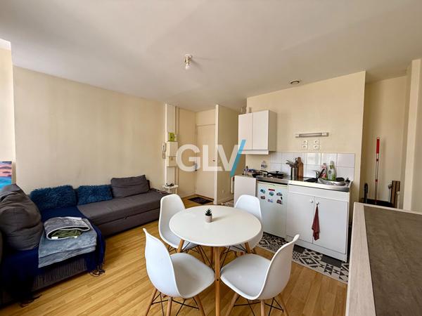 Immeuble de 4 lots à Lille Fives. , Lille