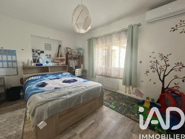 Maison à vendre 7 pièces 242 m² Bois-le-Roi