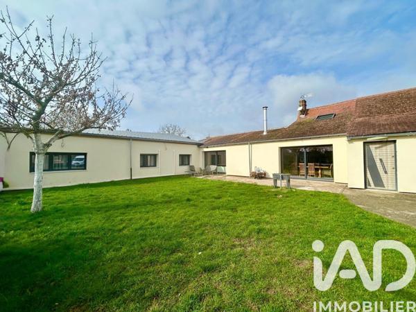 Maison à vendre 7 pièces 242 m² Bois-le-Roi