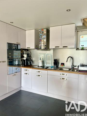 Maison à vendre 7 pièces 242 m² Bois-le-Roi