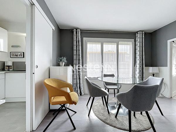 A vendre - Appartement T2 de 43 m² avec place de stationnement "Angers Gare/Frémur-Eblé"