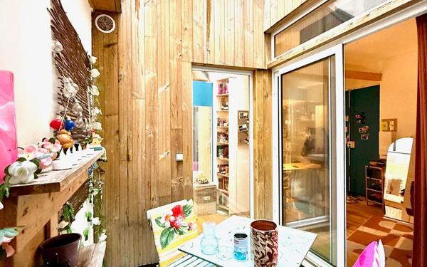 Appartement à vendre    3 pièces • 46,67 m2 Paris 19